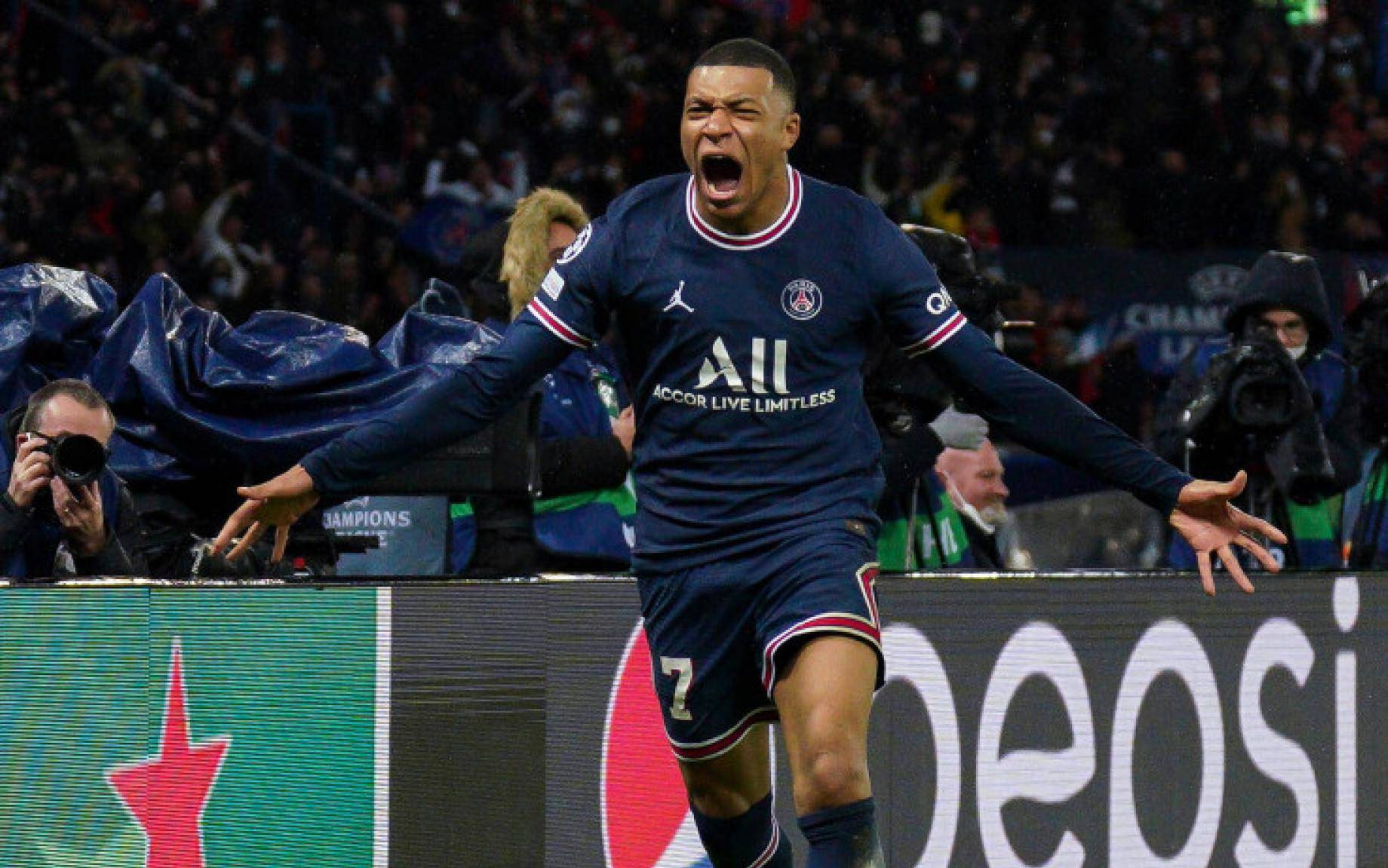 芒果体育-关键时刻俄克拉荷马雷霆调整名单以备德甲，造点机会环节打磨，引发热议，训练强度明显提升(俄克拉荷马城在美国哪里)