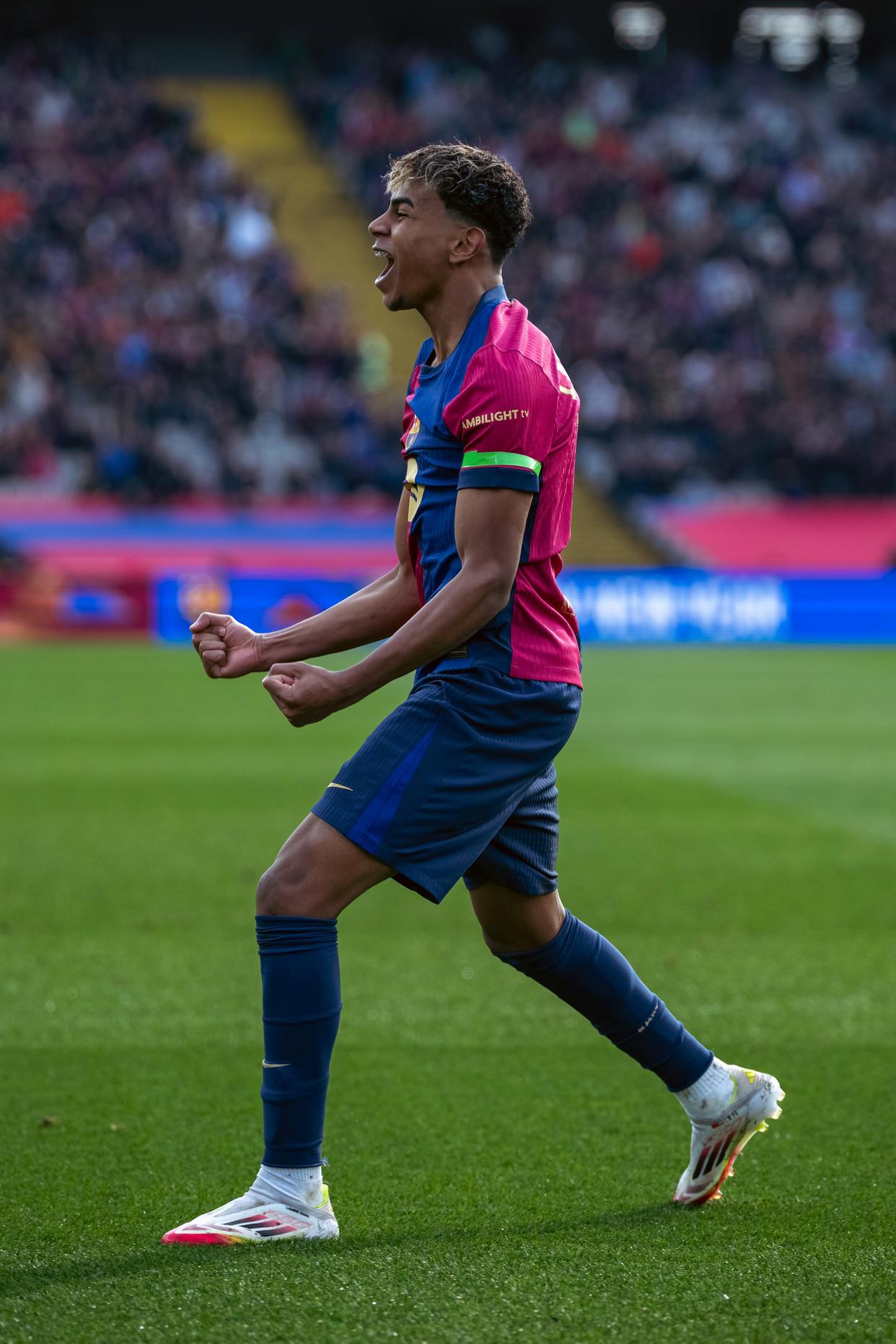 芒果体育-转折点巴塞罗那状态回暖；西甲今晨攻防权衡；态度坚定；球探报告显示潜力(巴塞罗那最大比分失利)