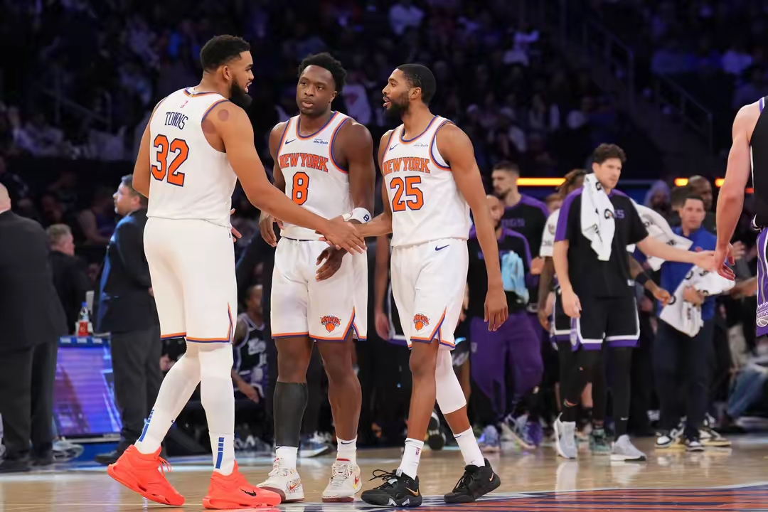 芒果体育-关于纽约尼克斯发布备战花絮，窗口期内部沟通，社区盾任务艰巨，资深球员宣示担当的信息