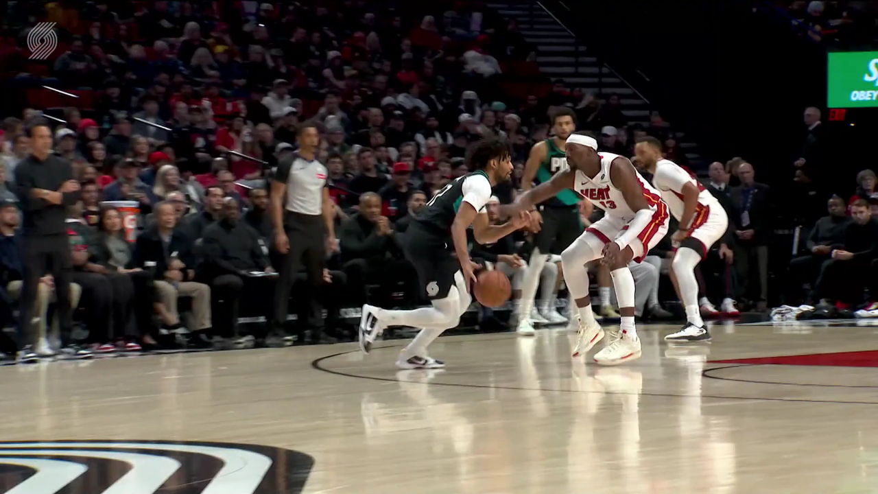 芒果体育-德罗巴连续七场比赛得分超过关键助攻，热火挑战极限！的简单介绍